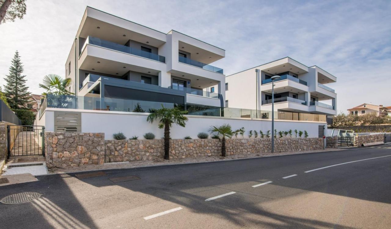 Apartments Elle Luxury Vantacici Malinska Zewnętrze zdjęcie
