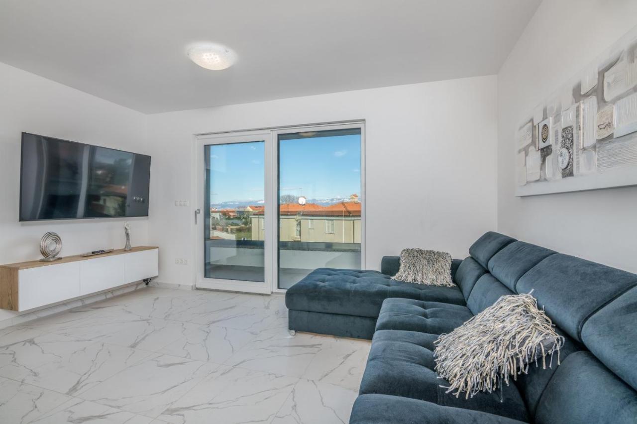 Apartments Elle Luxury Vantacici Malinska Zewnętrze zdjęcie