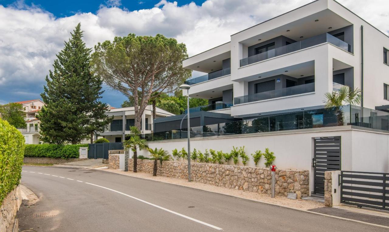 Apartments Elle Luxury Vantacici Malinska Zewnętrze zdjęcie