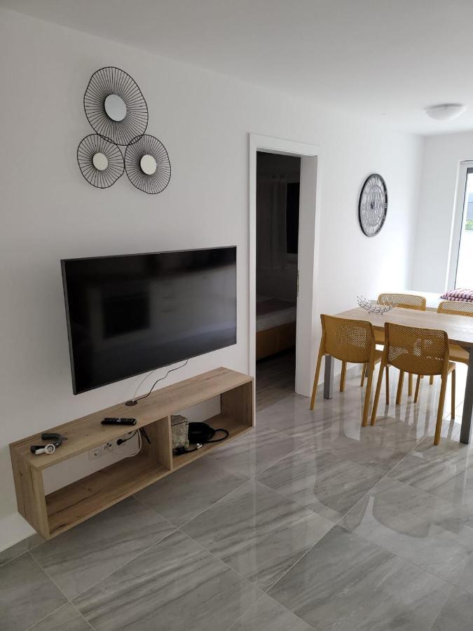 Apartments Elle Luxury Vantacici Malinska Zewnętrze zdjęcie